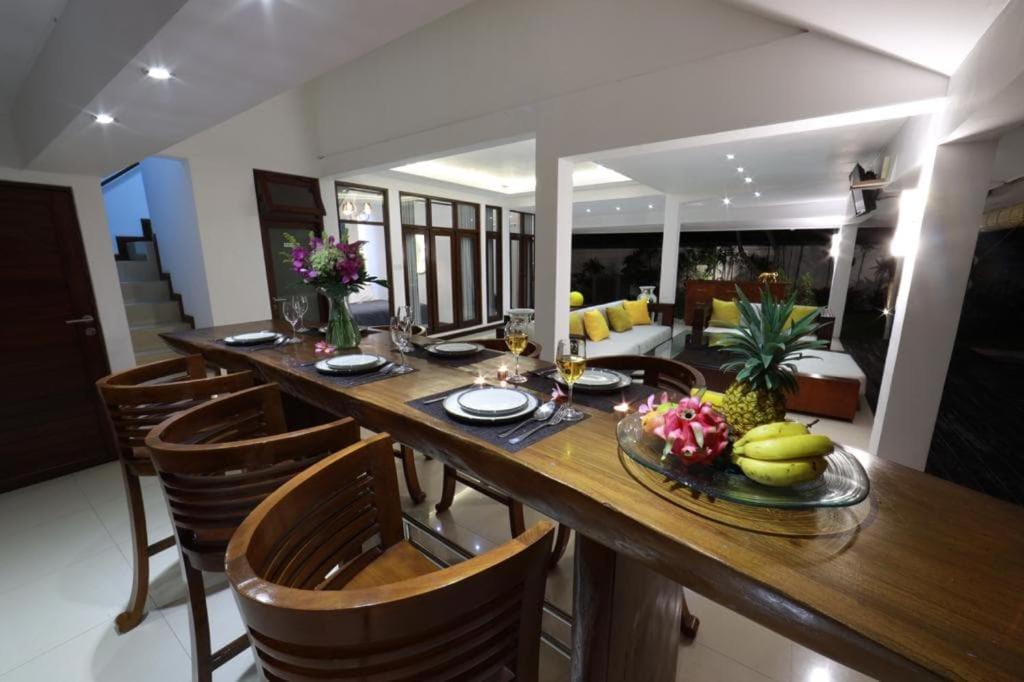 Villa Lucia By Semesta Villas Seminyak  Exterior photo